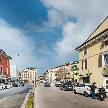 Italianflat - *