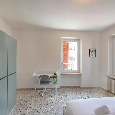 Guest house Italianflat - *