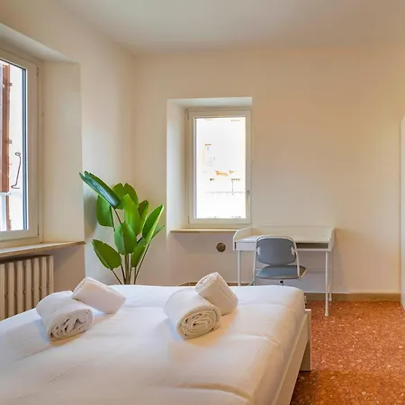Italianflat - *